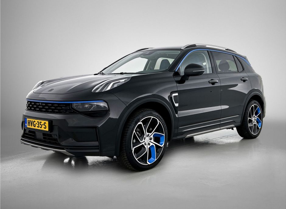 Lynk & Co 01